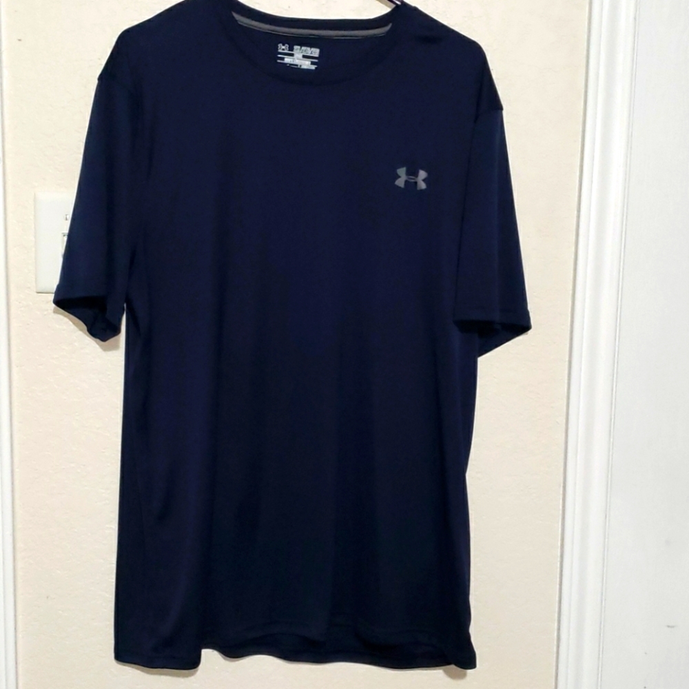 Under Armour short sleeve tee shirt